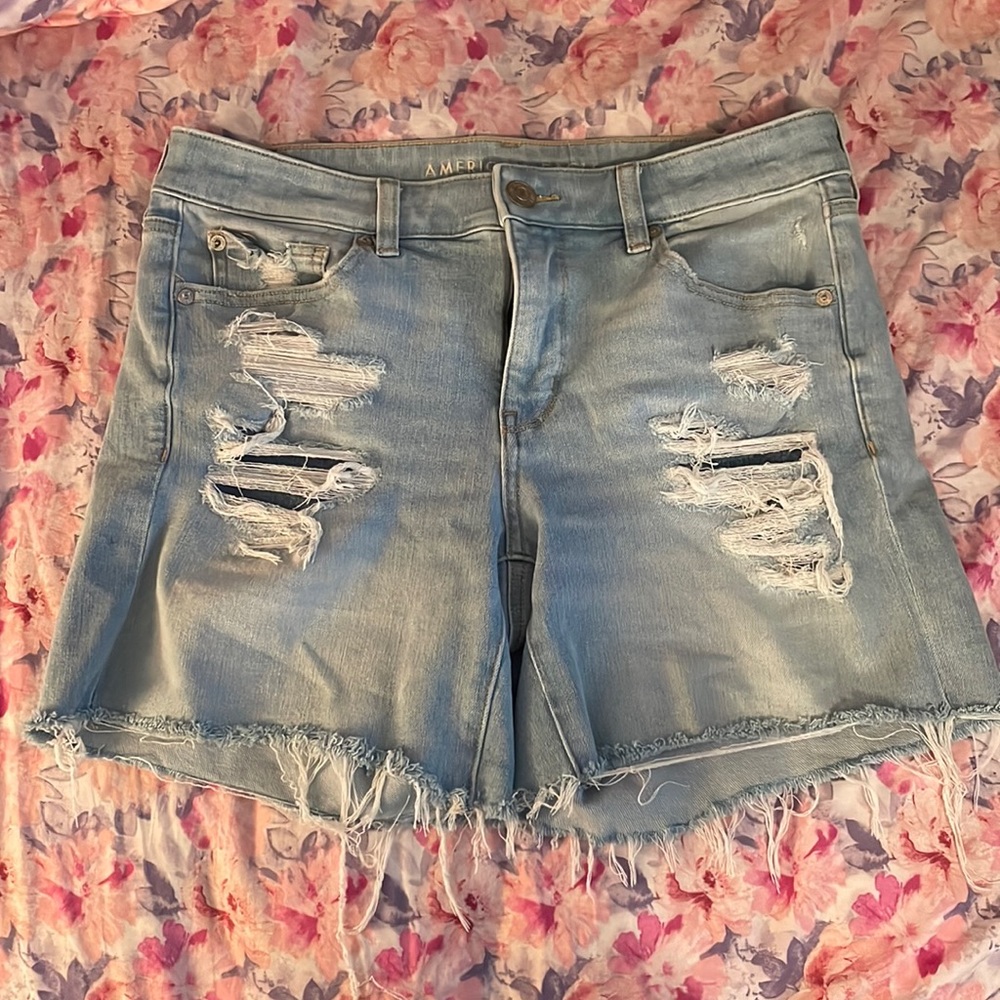 American eagle distressed midi shorts